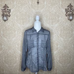 Maurices 2 Pocket Button Down Shirt